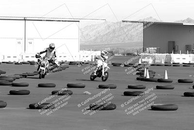 media/Mar-20-2023-Moto Forza (Mon) [[d0bbc59e78]]/Around the Pits/